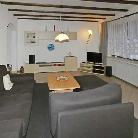 Am Hohen Bogen-10 *